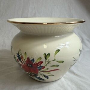 Lenox Winter Greetings Cachepot/Planter